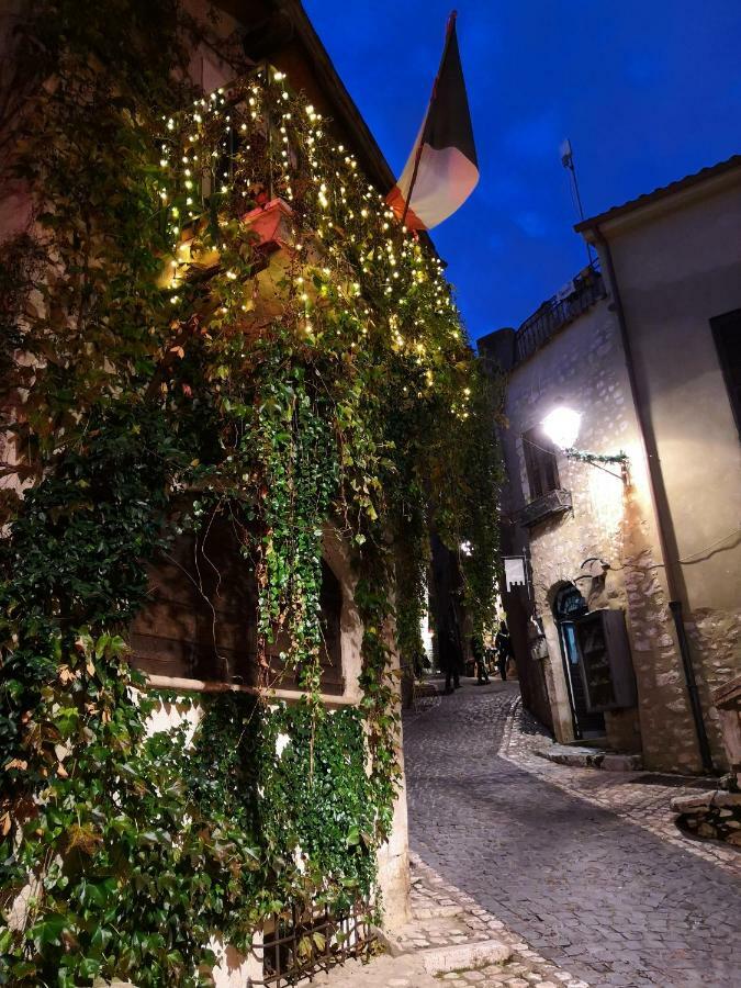 "Il Nido" Apartment Sermoneta Exterior photo